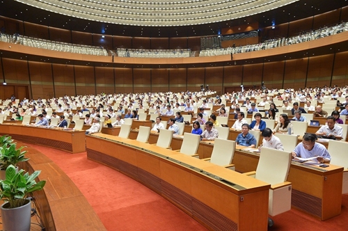 Hôm nay (1-6), Quốc hội tiếp tục thảo luận về kinh tế - xã hội và ngân sách nhà nước